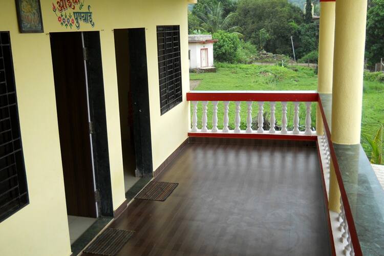 Aakansha Tourist Home, Alibaug 4
